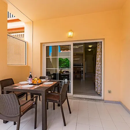 In Yucca Park * 아데제