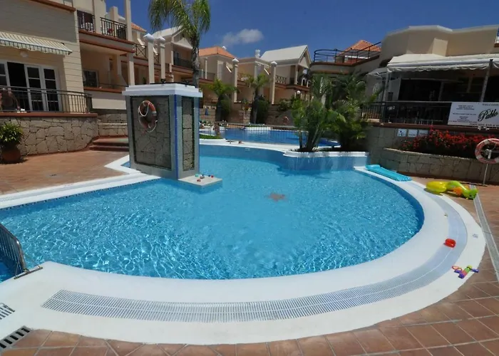 In Yucca Park Apartment